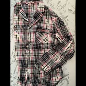 NWOT Victoria’s Secret sleep shirt